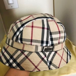 COPY - Bucket hat (Burberry)